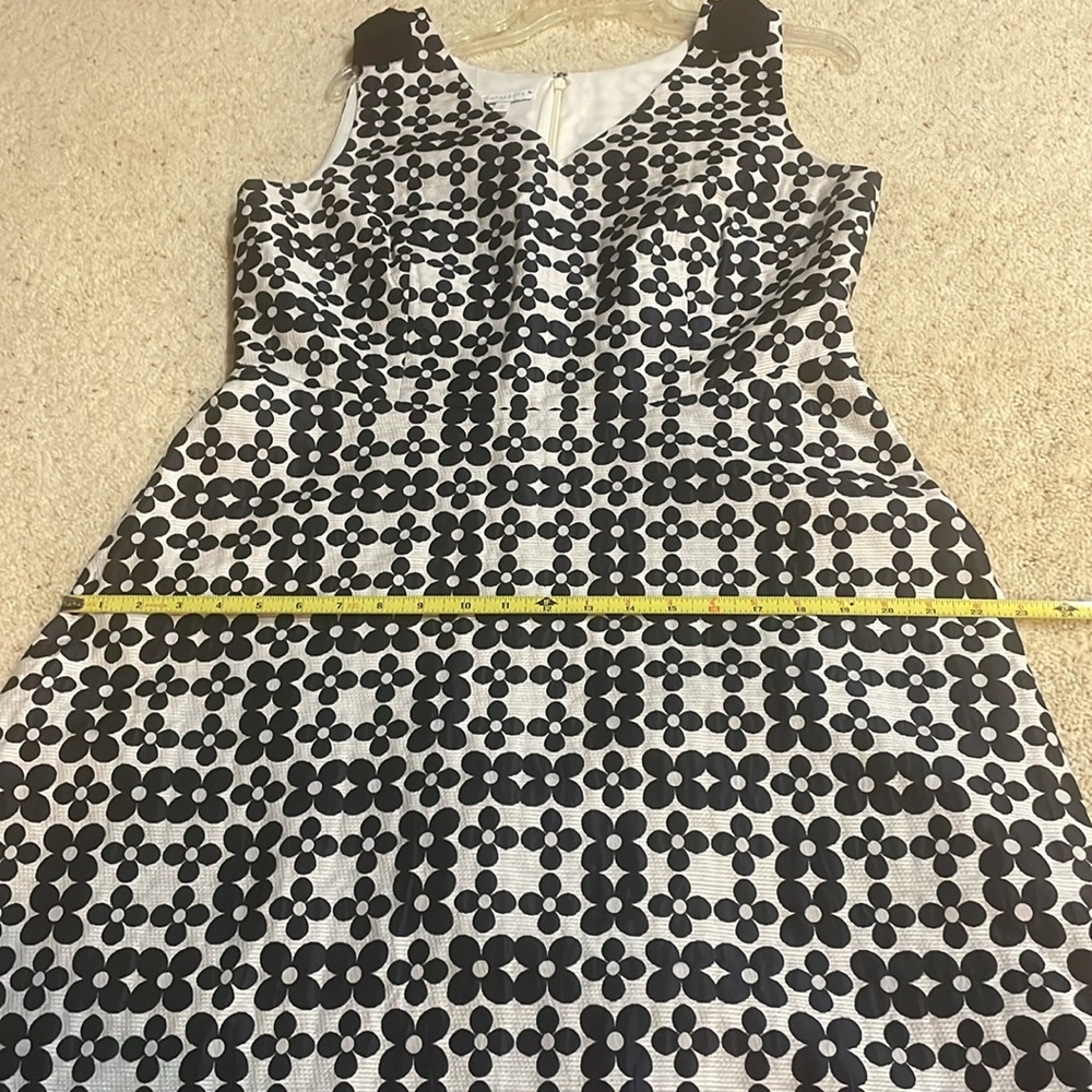 rsvp by TALBOTS Size 12 Sleeveless Dress. Deep Navy and Off White. - Picture 12 of 16